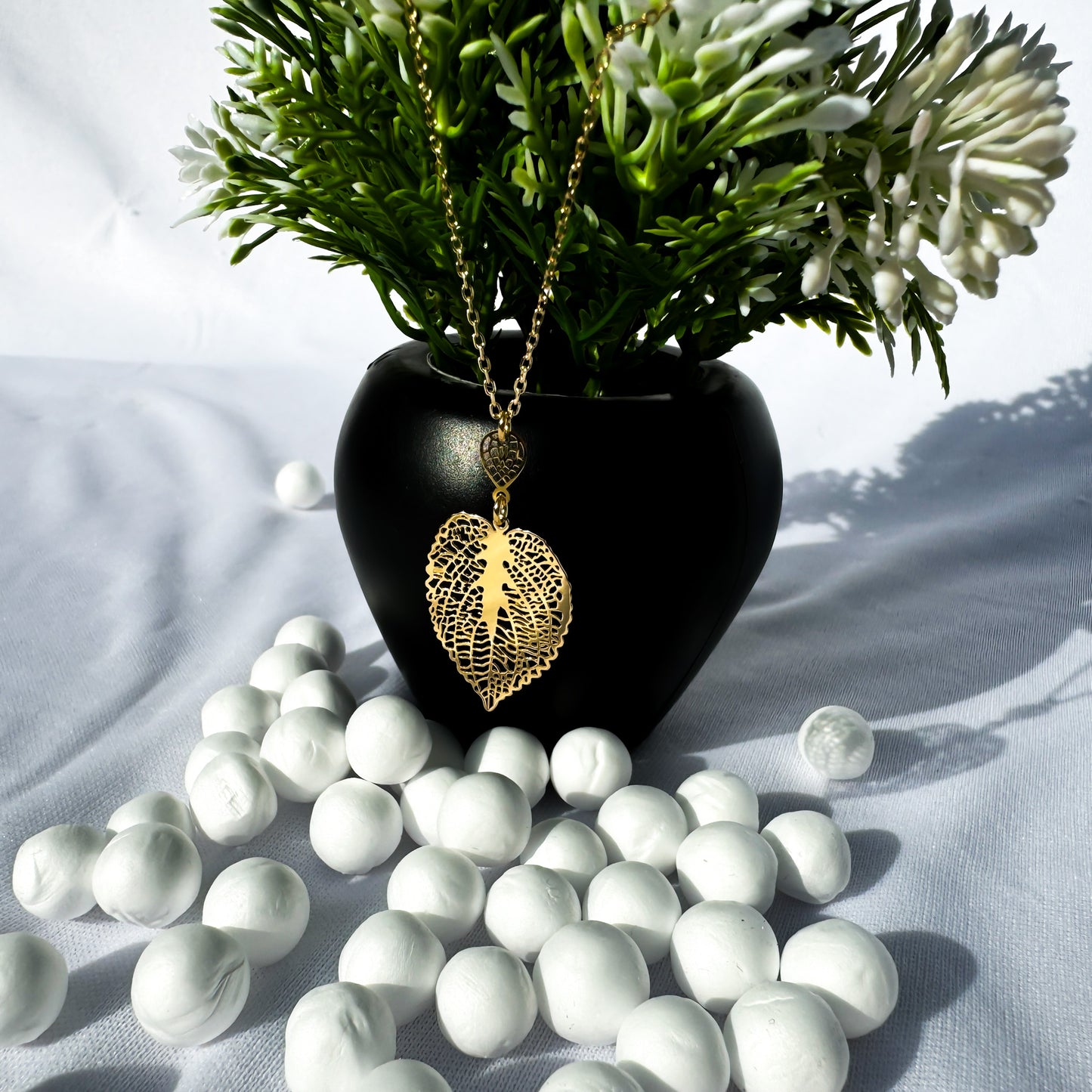 Leaf Gold-plated Necklace