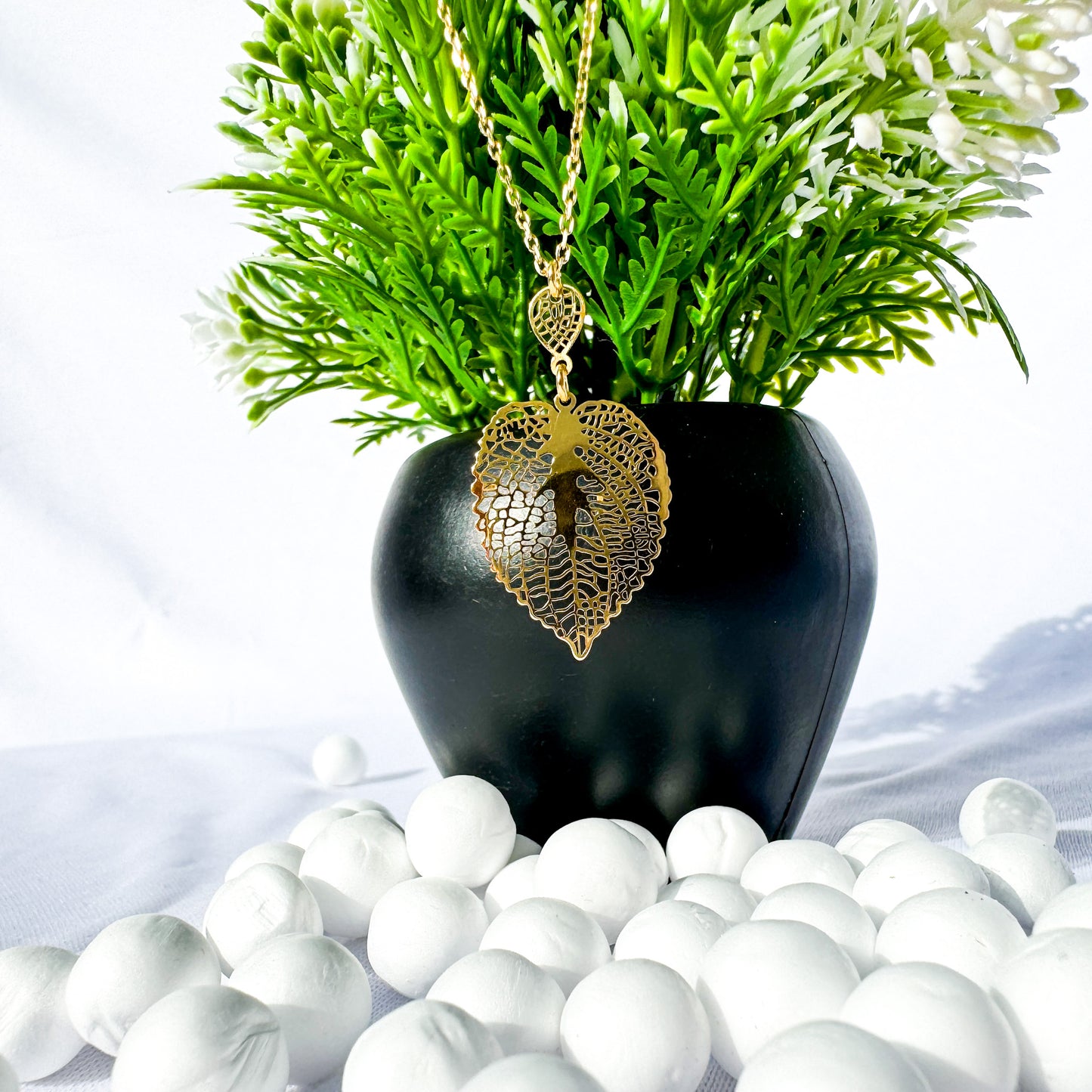 Leaf Gold-plated Necklace