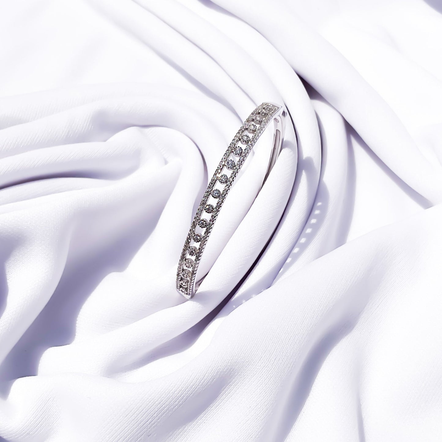 Silver Radiant Diamond Bracelet - Sparklet