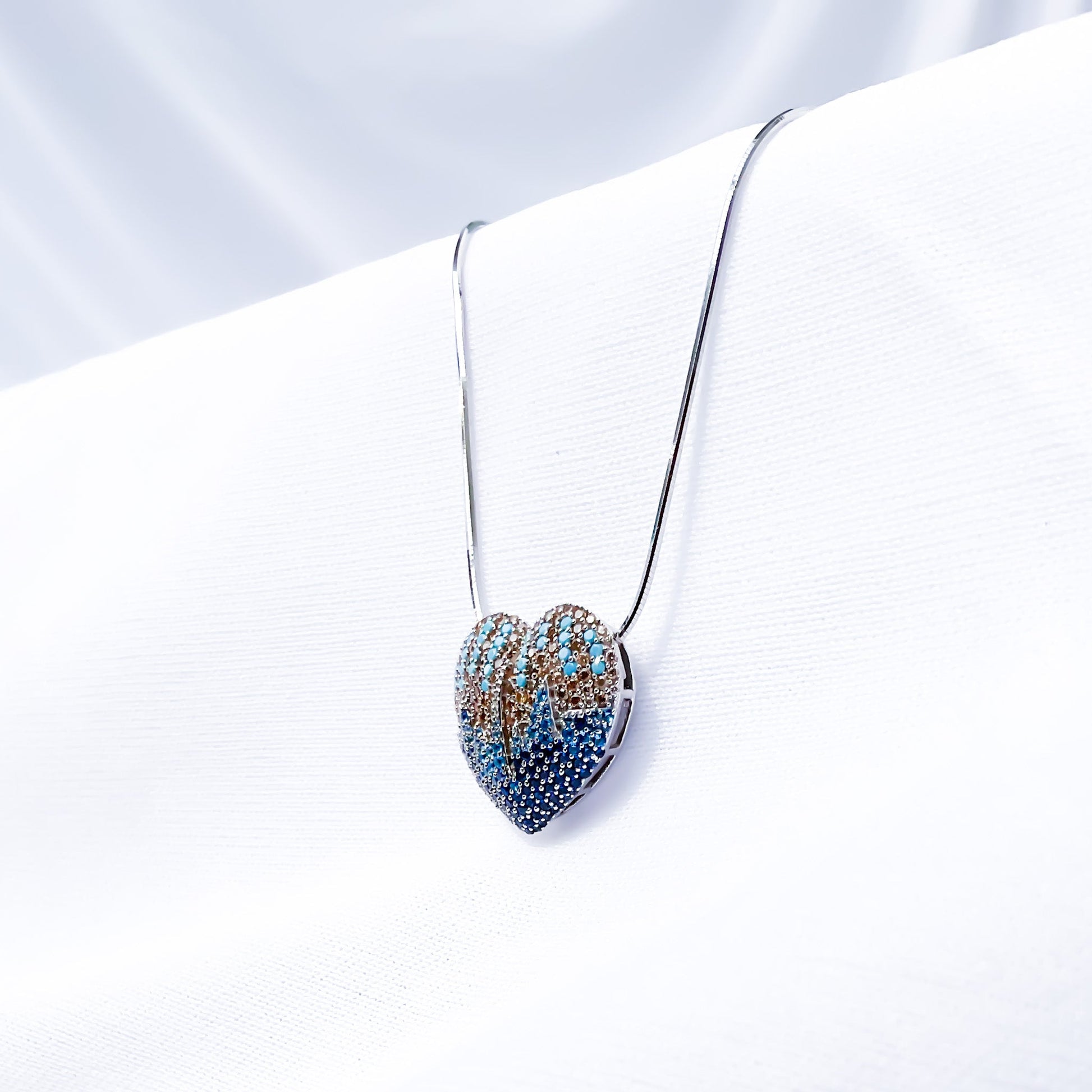 Silver Sapphire Lover Necklace - Sparklet